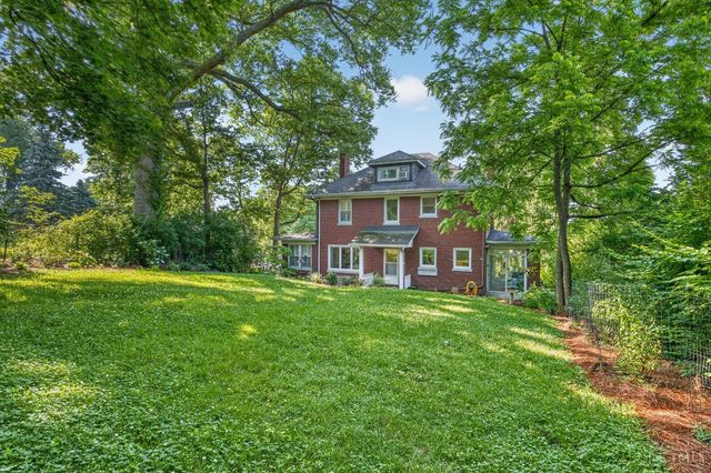 2924 Erie Avenue, Cincinnati, OH 45208