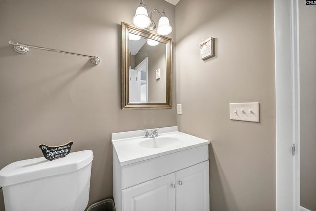 215 Shoreline Dr, Columbia, SC 29212