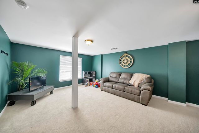 215 Shoreline Dr, Columbia, SC 29212