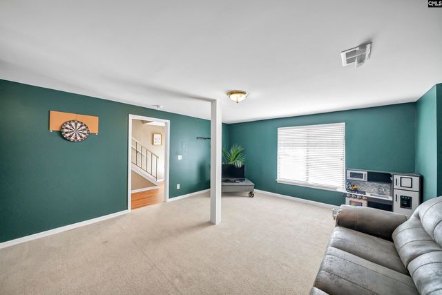 215 Shoreline Dr, Columbia, SC 29212