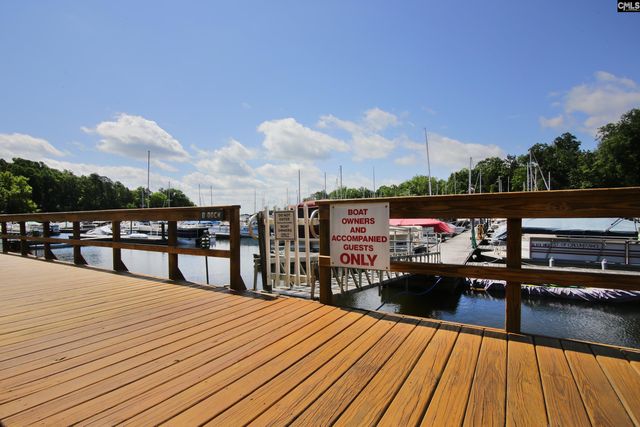 215 Shoreline Dr, Columbia, SC 29212