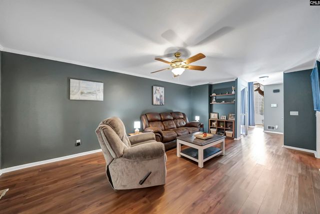 215 Shoreline Dr, Columbia, SC 29212