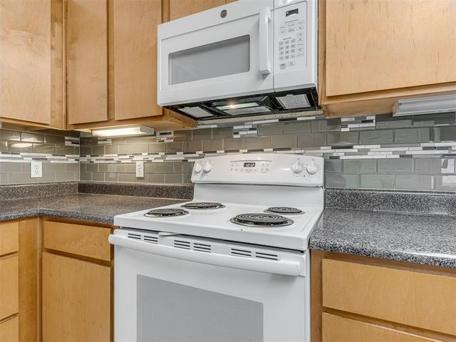 2200 Classen 1125, Norman, OK 73071