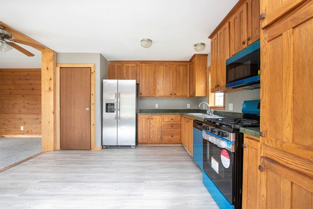 16 Deer Creek Lane, St. Johnsbury, VT 05819