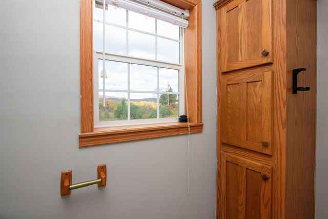 16 Deer Creek Lane, St. Johnsbury, VT 05819