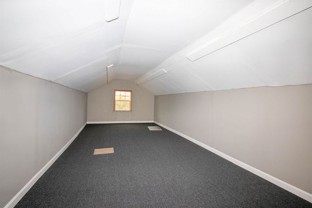 16 Deer Creek Lane, St. Johnsbury, VT 05819