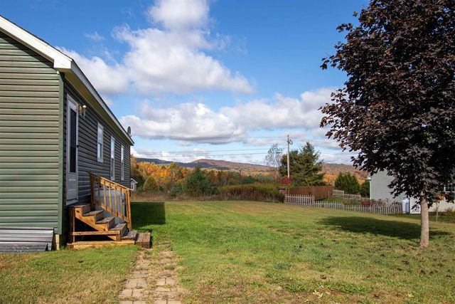 16 Deer Creek Lane, St. Johnsbury, VT 05819