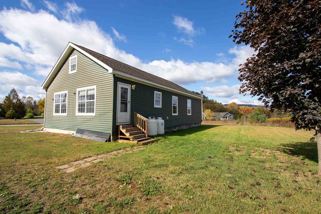 16 Deer Creek Lane, St. Johnsbury, VT 05819