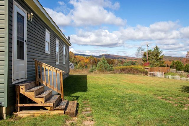 16 Deer Creek Lane, St. Johnsbury, VT 05819