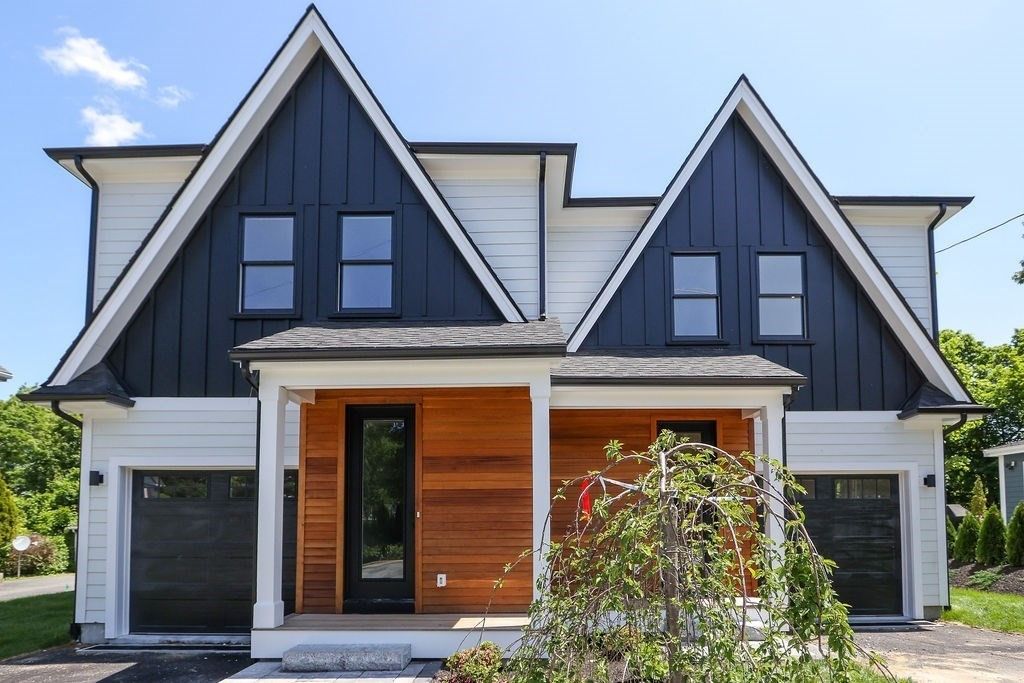 122 Cabot St 122, Newton, MA 02458