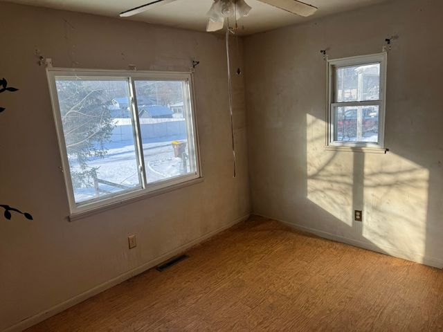 206 Williamette Avenue, Alma, MI 48801