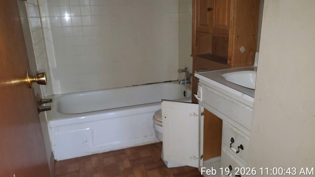 206 Williamette Avenue, Alma, MI 48801