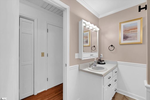104 Ridgewood Street, Easley, SC 29642