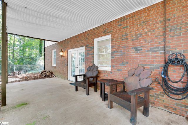 104 Ridgewood Street, Easley, SC 29642
