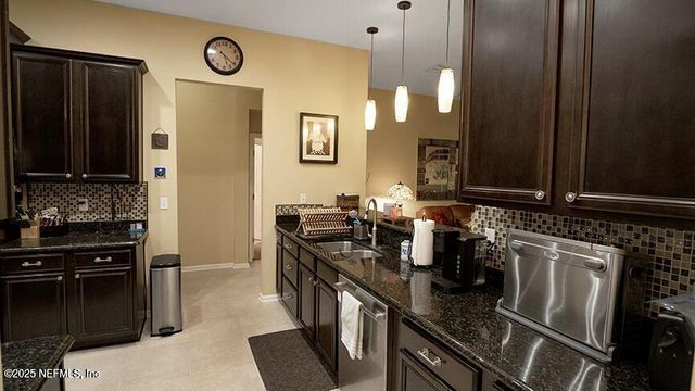 6532 HUNTSCOTT Place, Jacksonville, FL 32258