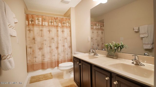 6532 HUNTSCOTT Place, Jacksonville, FL 32258