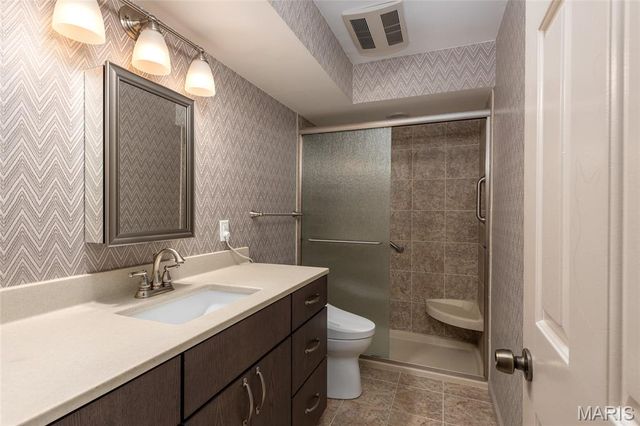 4540 Laclede Avenue 303, St Louis, MO 63108