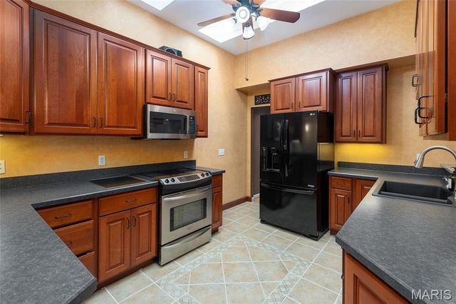 4540 Laclede Avenue 303, St Louis, MO 63108