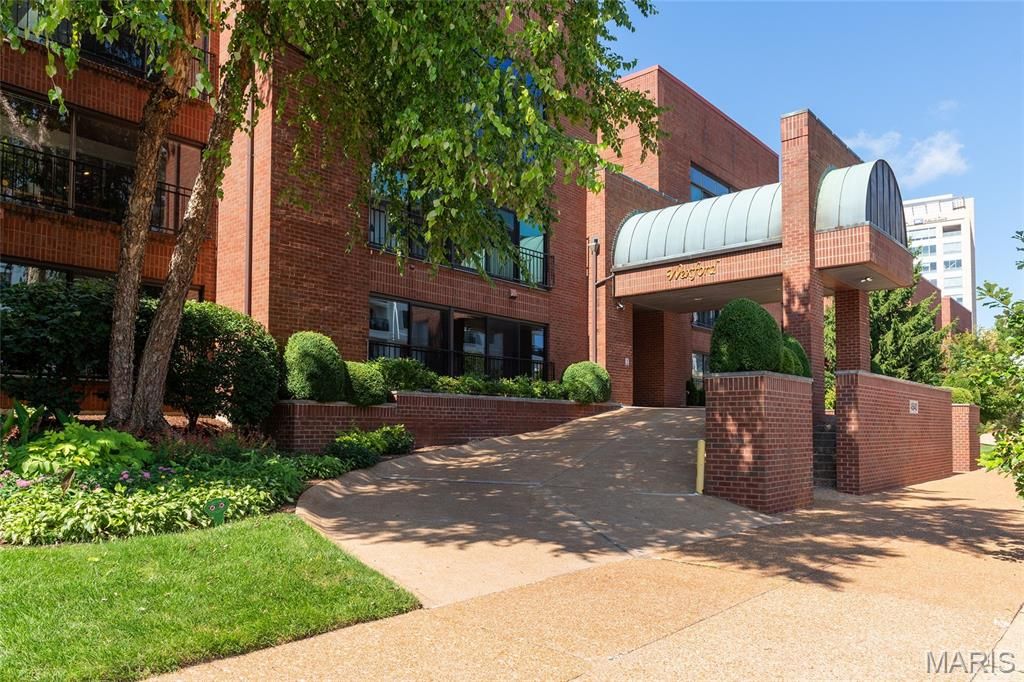 4540 Laclede Avenue 303, St Louis, MO 63108