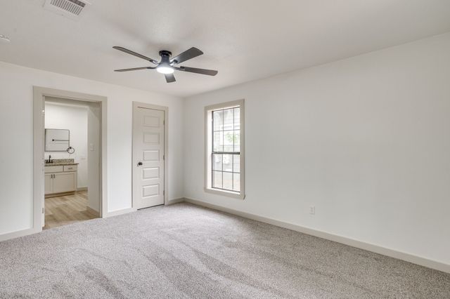 703 Odell Street, Cleburne, TX 76033