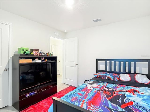 37501 SHARKS EYE LANE, Zephyrhills, FL 33541