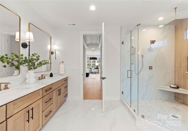 1641 Longfellow Street, Charlotte, NC 28205