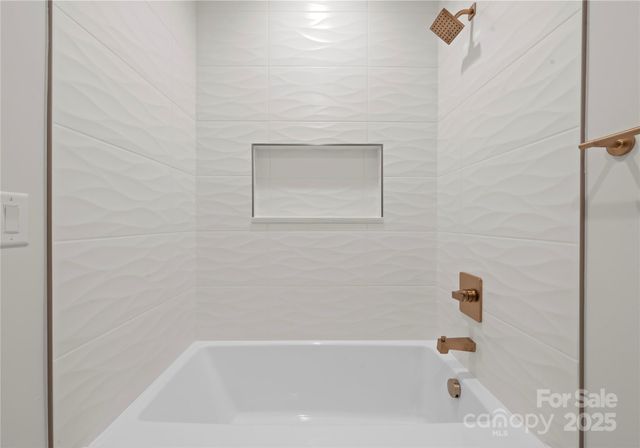 1641 Longfellow Street, Charlotte, NC 28205