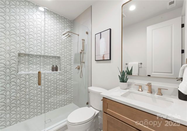 1641 Longfellow Street, Charlotte, NC 28205