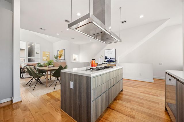 2819 Decker Place, Houston, TX 77003