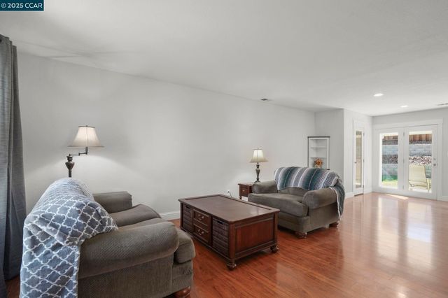 1541 Larkspur Ct, Oakley, CA 94561