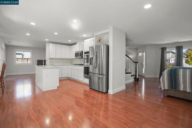 1541 Larkspur Ct, Oakley, CA 94561