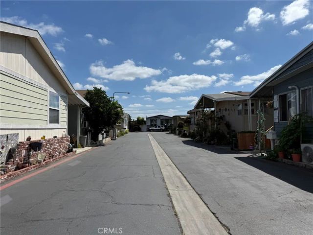 16600 Orange 25, Paramount, CA 90723