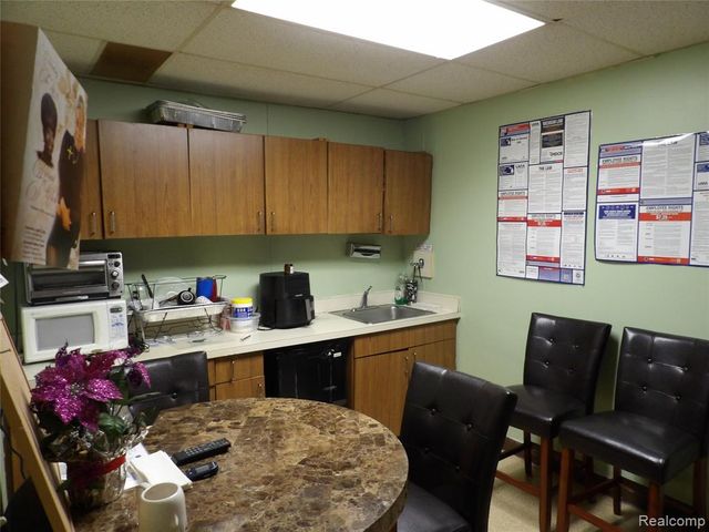 XXXXX Undisclosed, Detroit, MI 48206