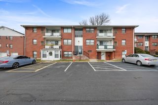 1300 Rock Ave APT F1, North Plainfield Boro, NJ 07060