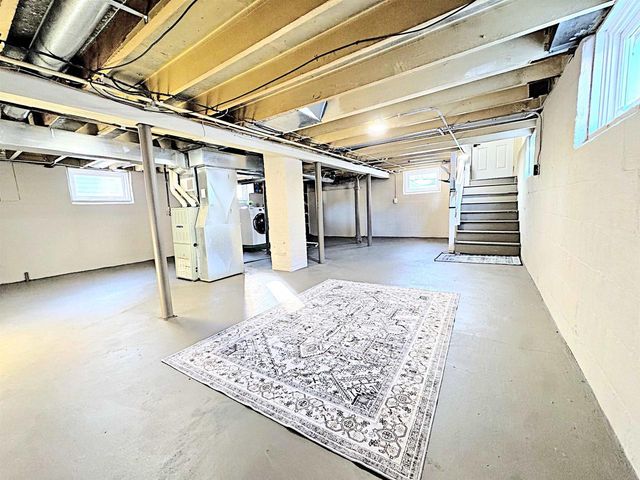 1633 BURDICK STREET, Oshkosh, WI 54901