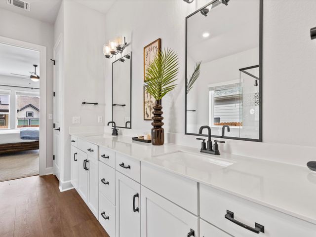 9001 Centurion PATH, Austin, TX 78744