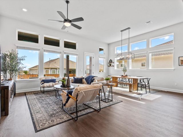 9001 Centurion PATH, Austin, TX 78744