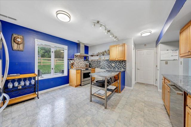 4236 Norwood ST, Roanoke, VA 24018