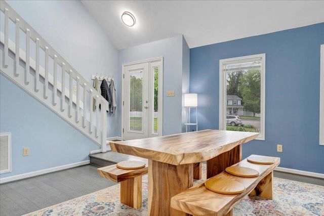 4236 Norwood ST, Roanoke, VA 24018
