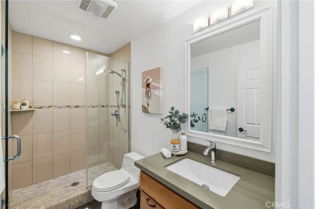 727 Esplanade 306, Redondo Beach, CA 90277