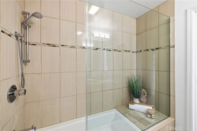 727 Esplanade 306, Redondo Beach, CA 90277