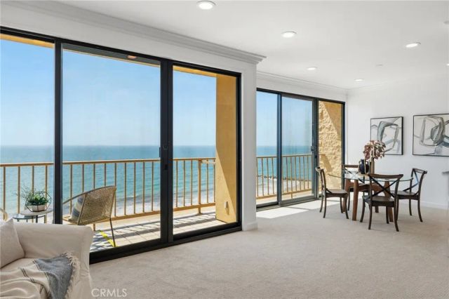 727 Esplanade 306, Redondo Beach, CA 90277
