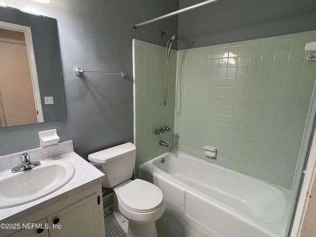 1136 WILLOW Lane, Orange Park, FL 32073