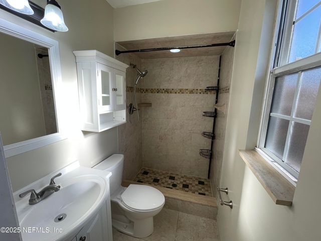 1136 WILLOW Lane, Orange Park, FL 32073