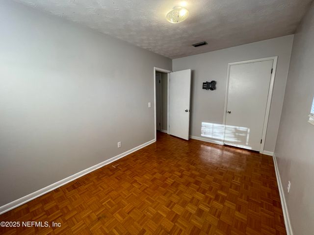 1136 WILLOW Lane, Orange Park, FL 32073