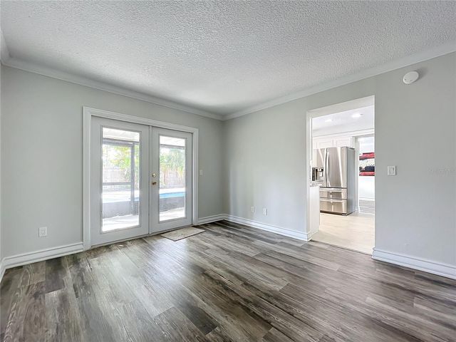 1040 WAVERLY DRIVE, Longwood, FL 32750