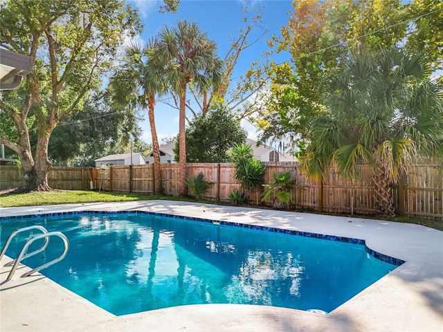 1040 WAVERLY DRIVE, Longwood, FL 32750