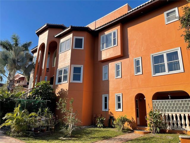 9017 BAYWOOD PARK DRIVE, Seminole, FL 33777