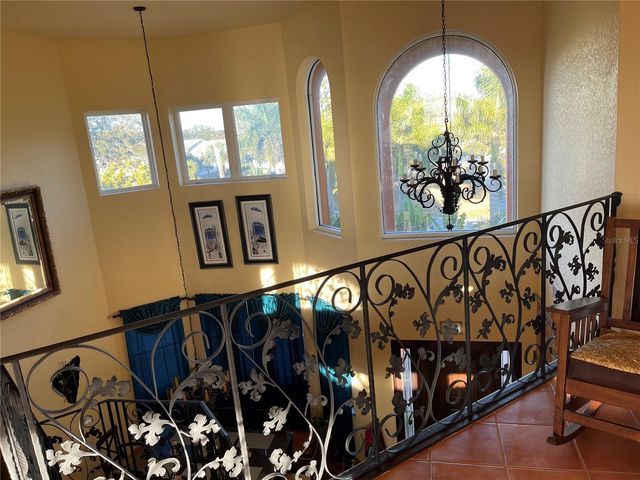 9017 BAYWOOD PARK DRIVE, Seminole, FL 33777