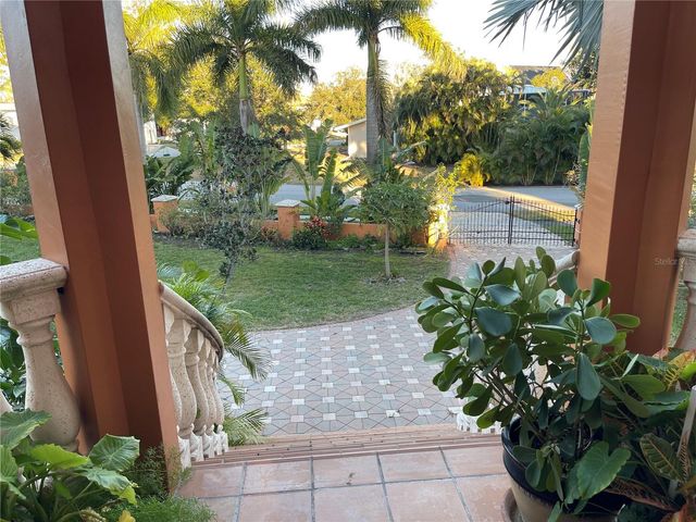 9017 BAYWOOD PARK DRIVE, Seminole, FL 33777